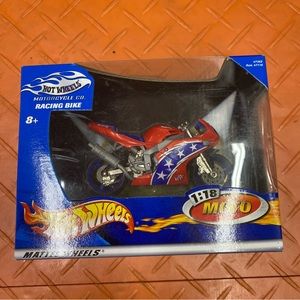 Hotwheels collectible motorcycle 1:18 Moto